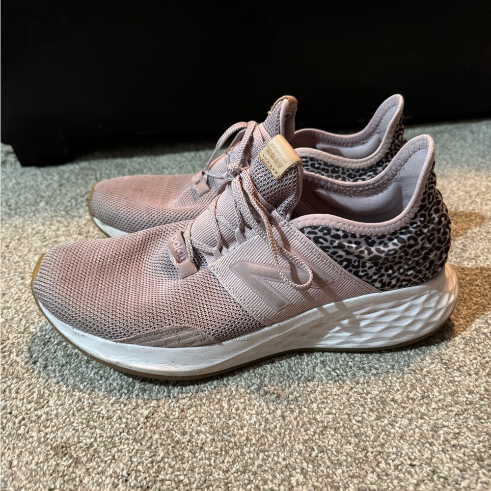 New balance Roav women’s sneakers